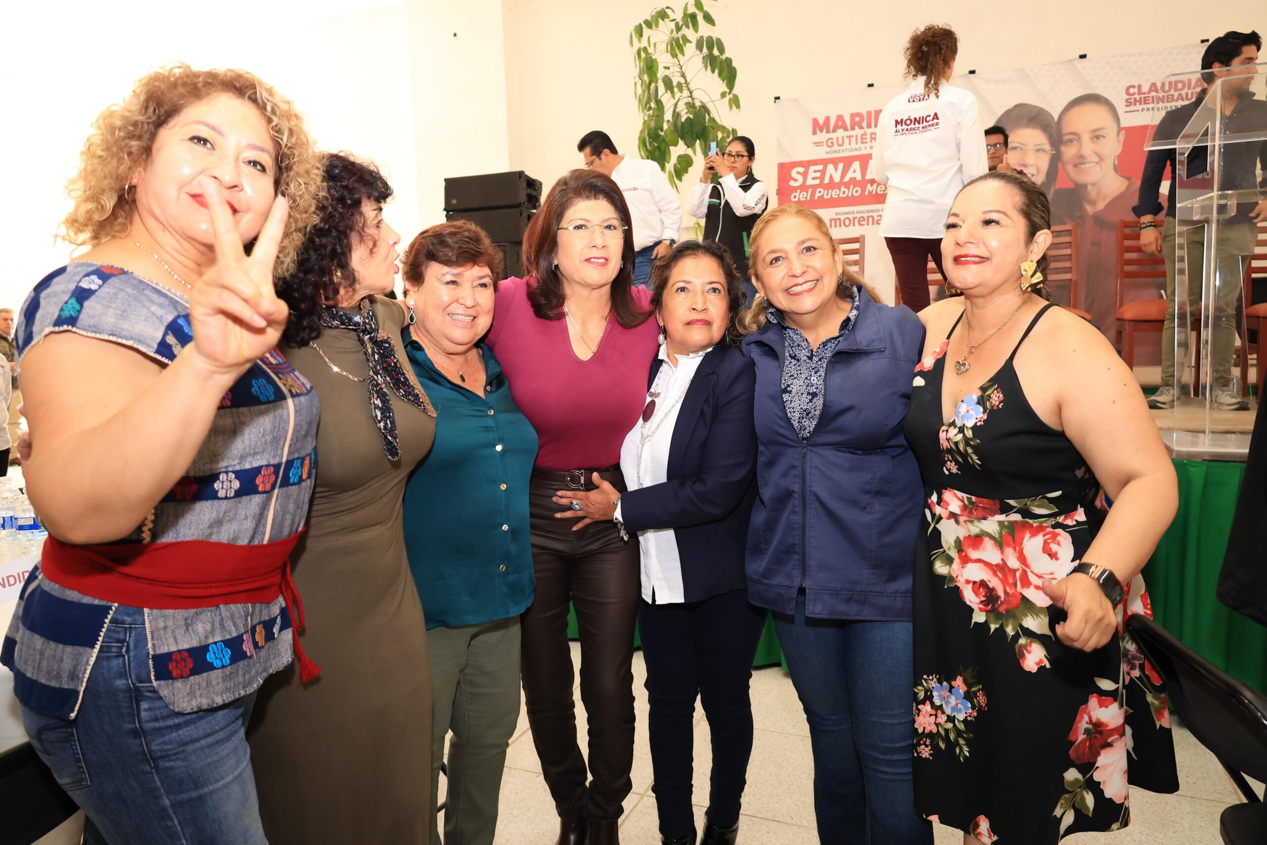 Se Compromete Mariela con Maestros Mexiquenses para Revisar Leyes que Afectan sus Derechos